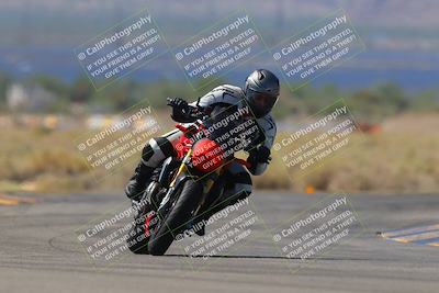 media/Sep-25-2023-Moto Forza (Mon) [[81ffa65e0a]]/B-C Group/Session 3 (Turns 16 and 17 Exit)/